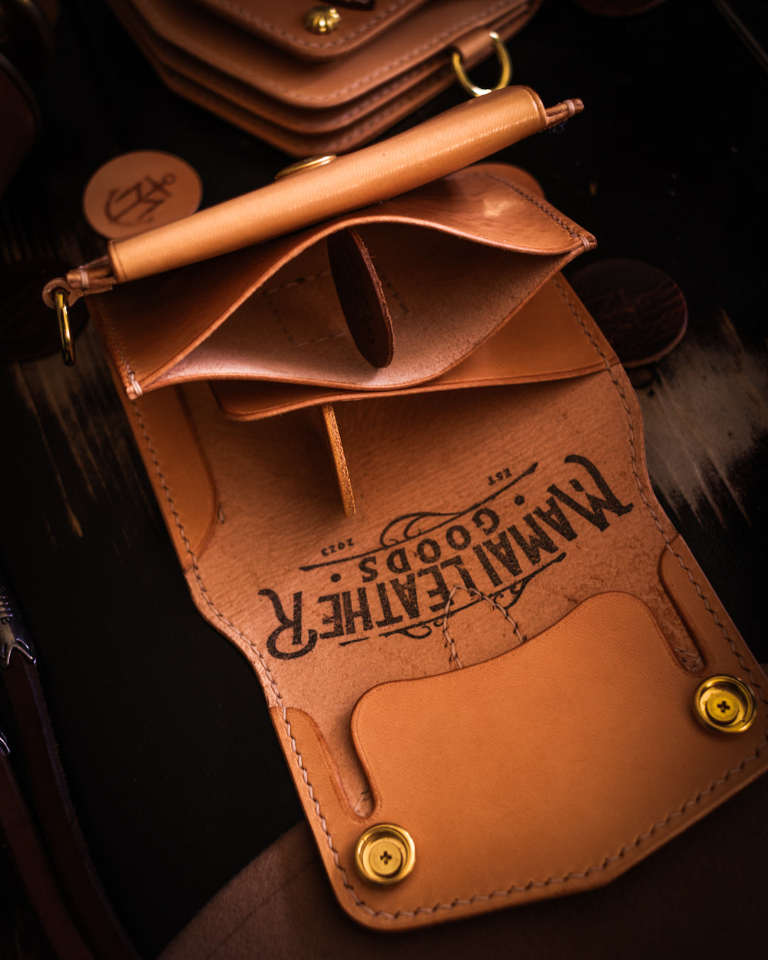 Rogue wave wallet